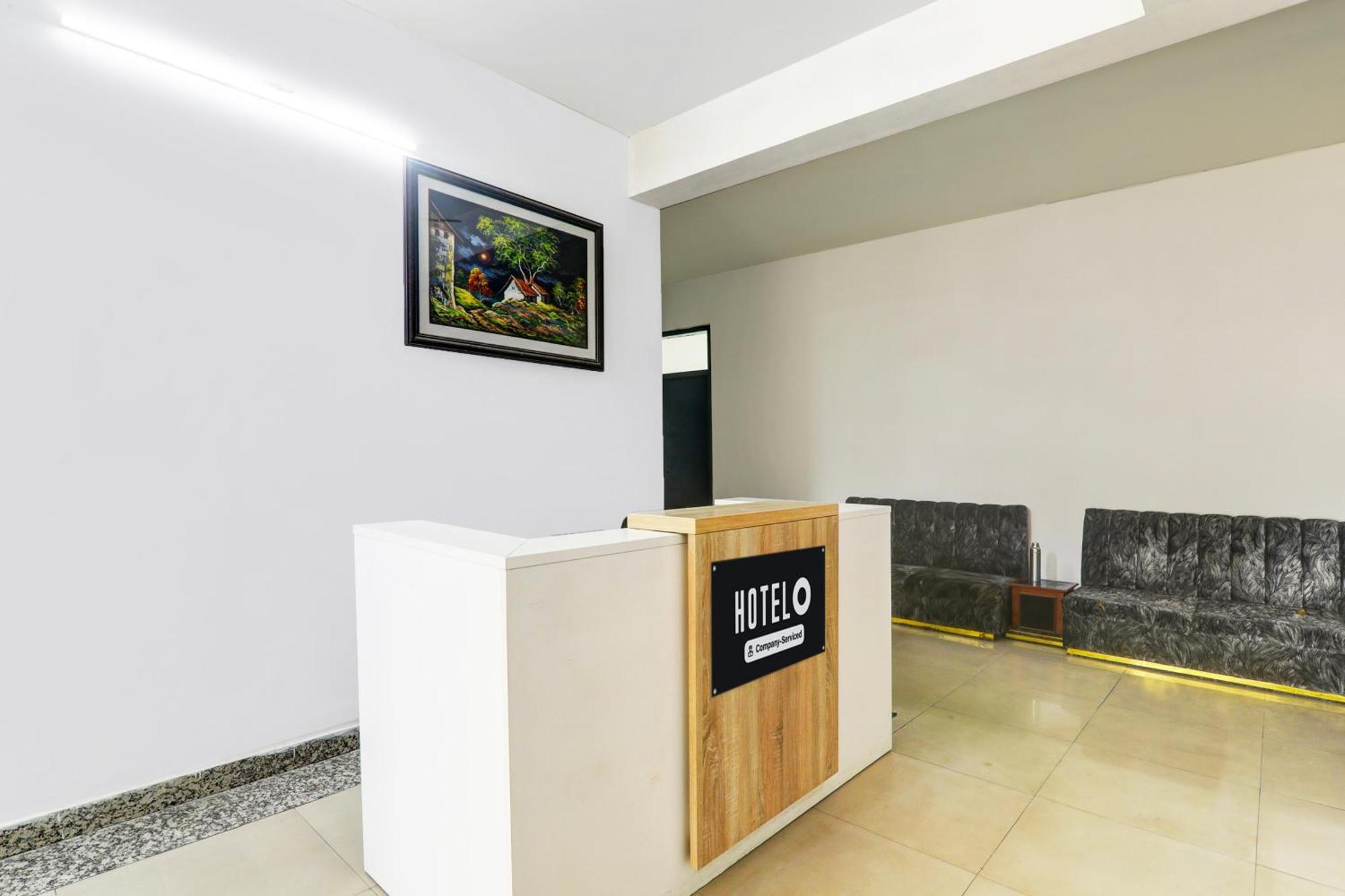Super Hotel O Jankipuram Near Sahara State Formerly Basera Homes Hasanganj Ngoại thất bức ảnh